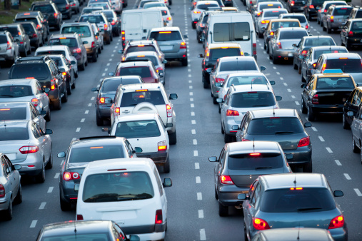 國內車市景氣度高，汽車金融滲透率提升
